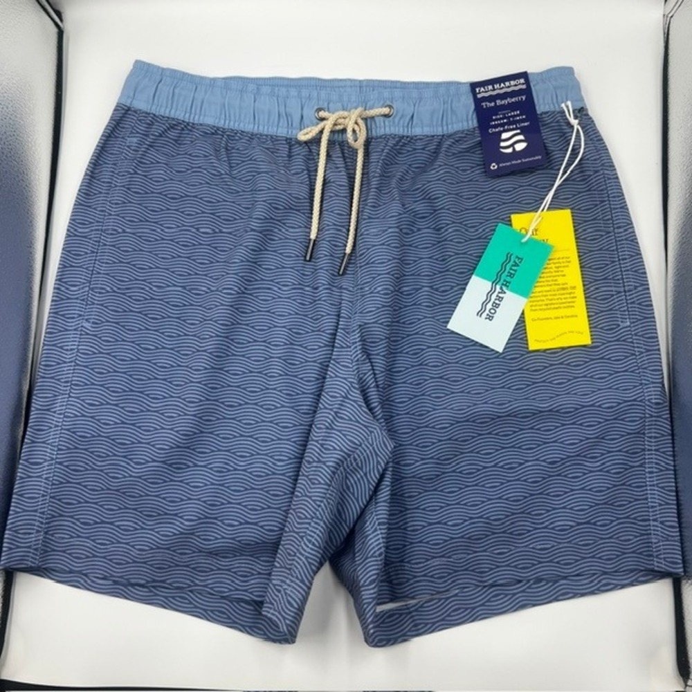 NWT Fair Harbor Men's Large The Bayberry Trunk Blue Waves Swim Shorts 7in Inseam